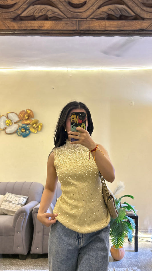 Cute top 30-34 bust