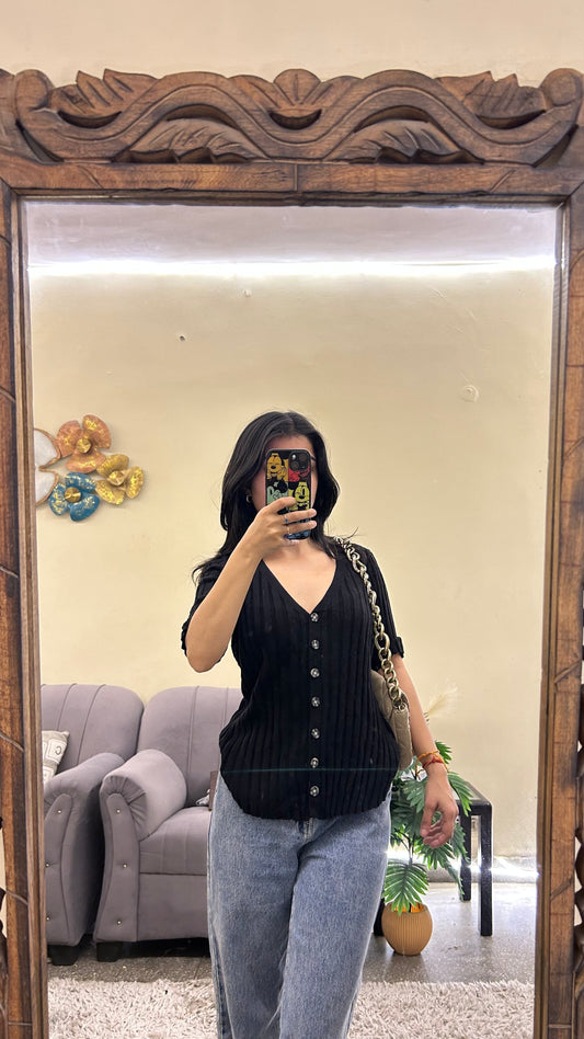 Cute top 34-36 bust