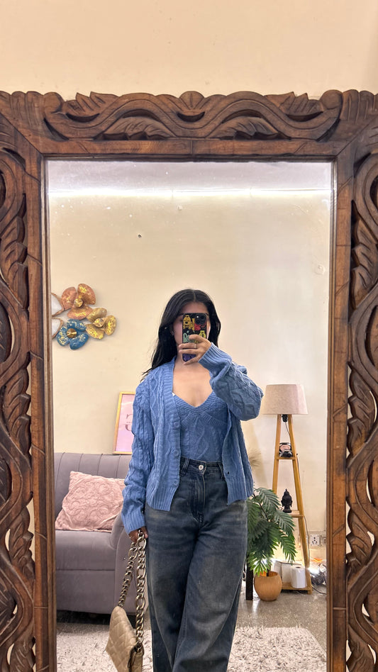 Cute sweater (with top inside) 32-34 bust