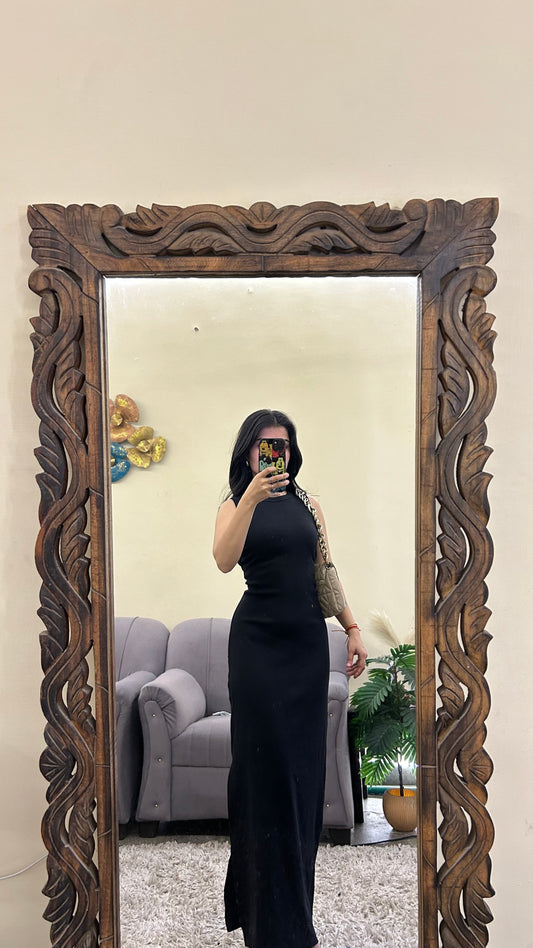 Black beauty 36 bust/l: 48