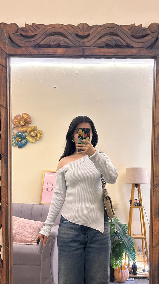 59)semi-winter cute top bust-30-32