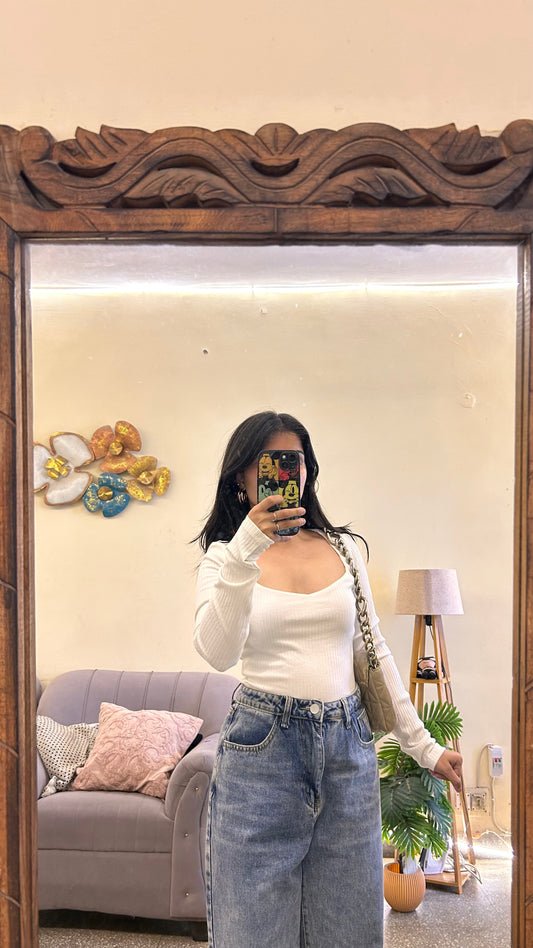 78) cute top 32-34 bust