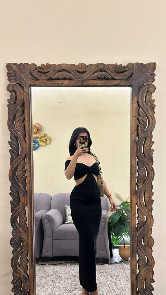 Black beauty 30-32 bust