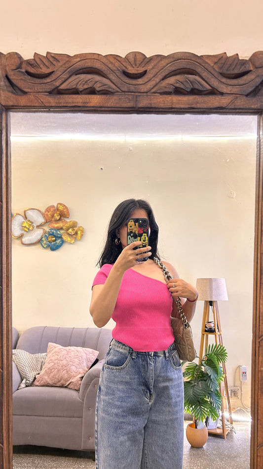 77 ) cute top 32-35 bust