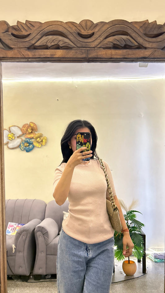 Cute top 32-34 bust