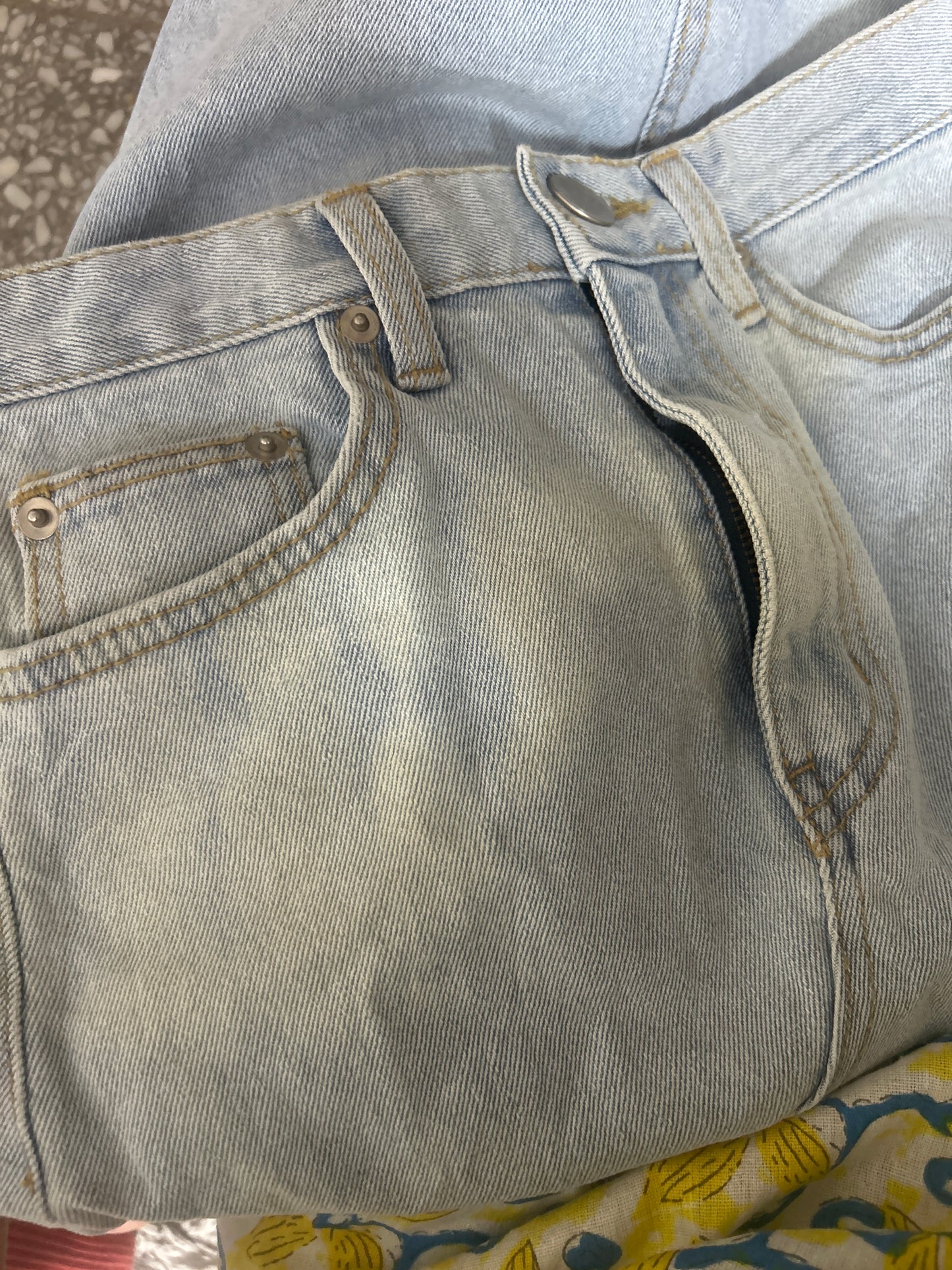 Cute skirt 28 waist