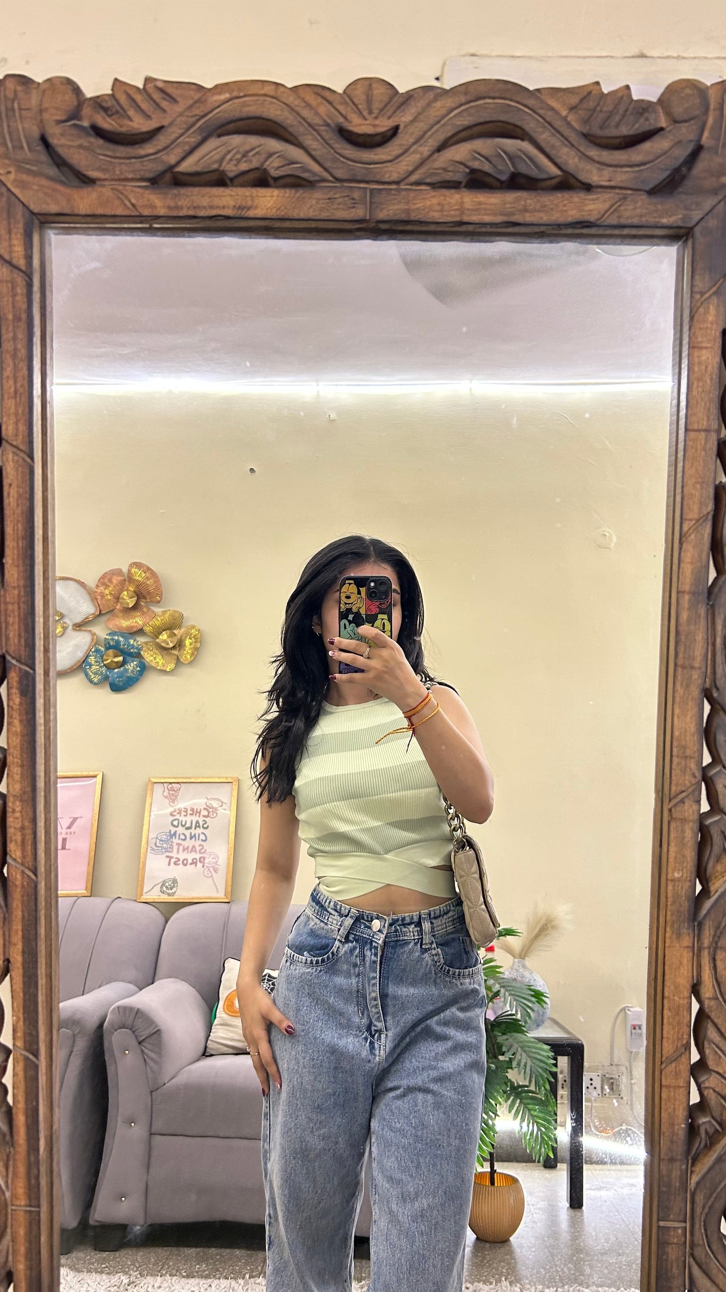 Cute top 32 bust