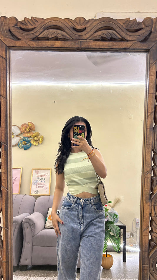 Cute top 32 bust