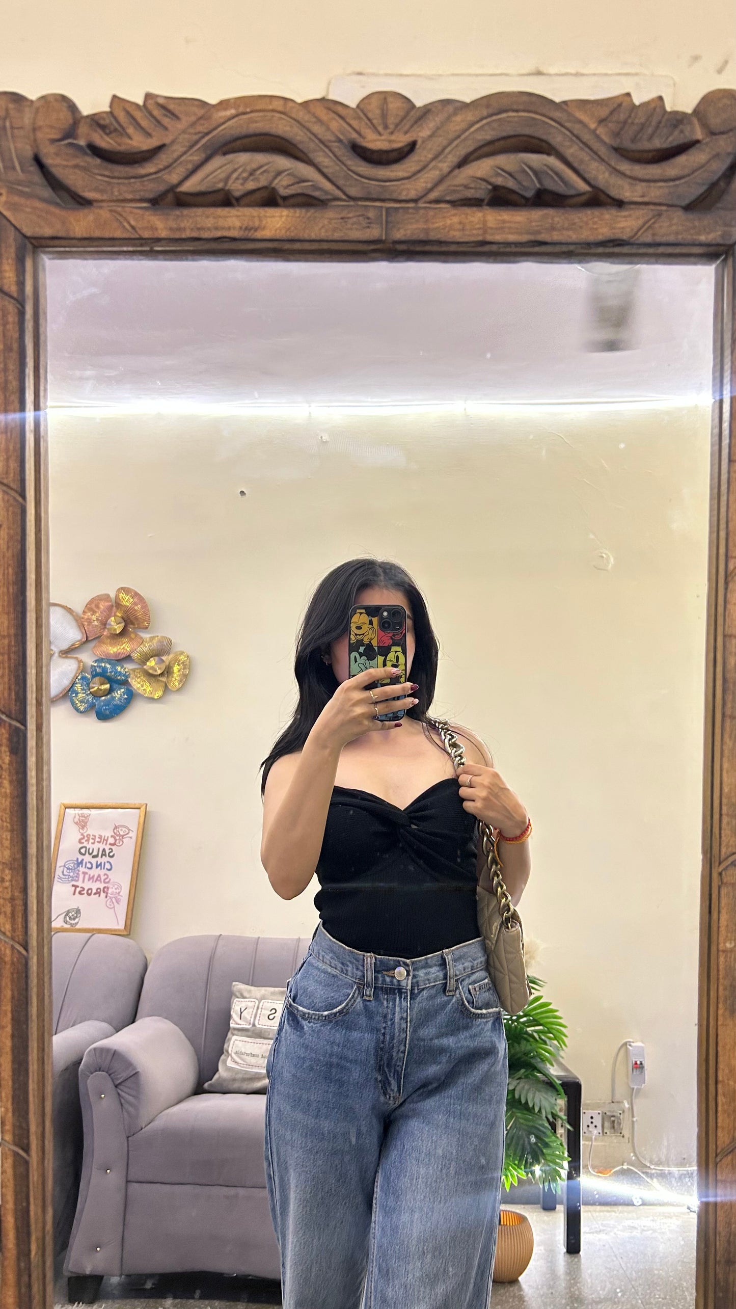 Cute top 28-32 busy