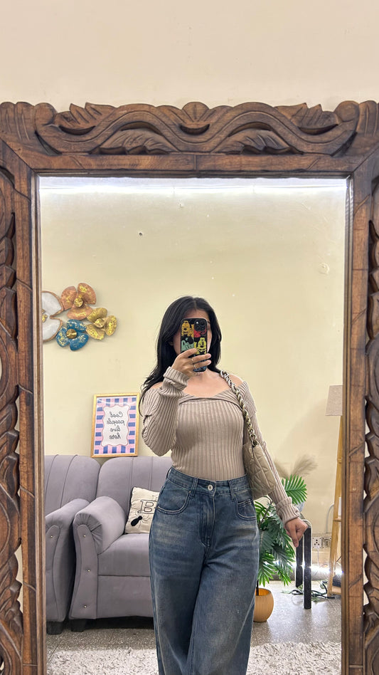 Cute top 30-32 bust