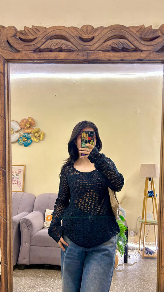 Cute top 32-34 bust