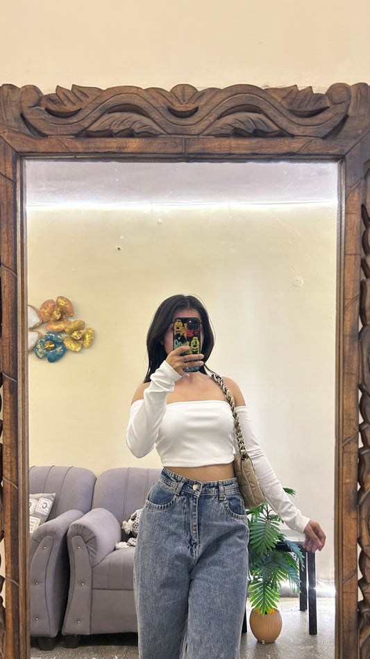 Cute top 32 bust