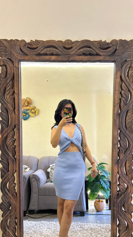Bodycon dress 32 bust/l:32