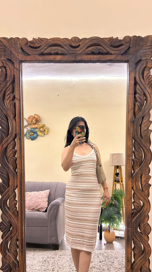 145 .cute short dress bust- 34- 36/ L -39