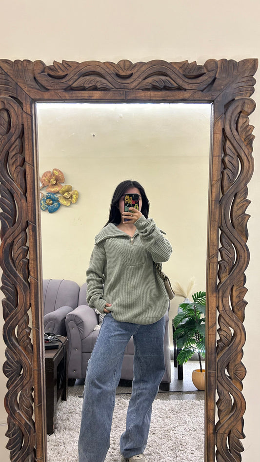 Thrifted sweater M