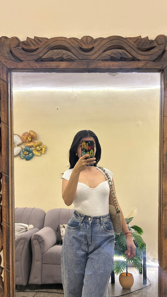 Cute top 32 bust