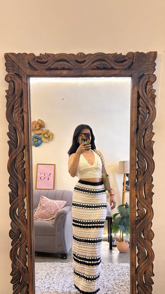 60)crochet skirt with layer waist 28-30 L-39