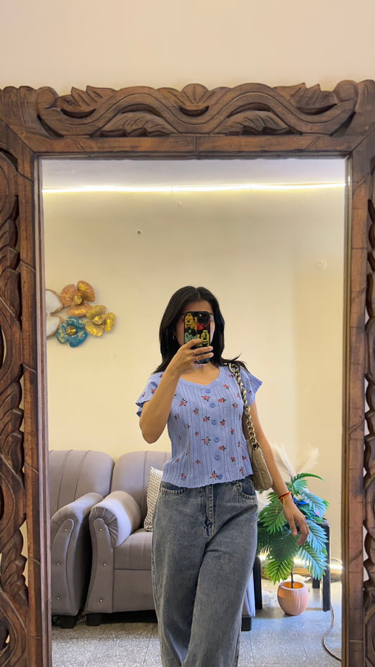 Cute top 32-34 bust