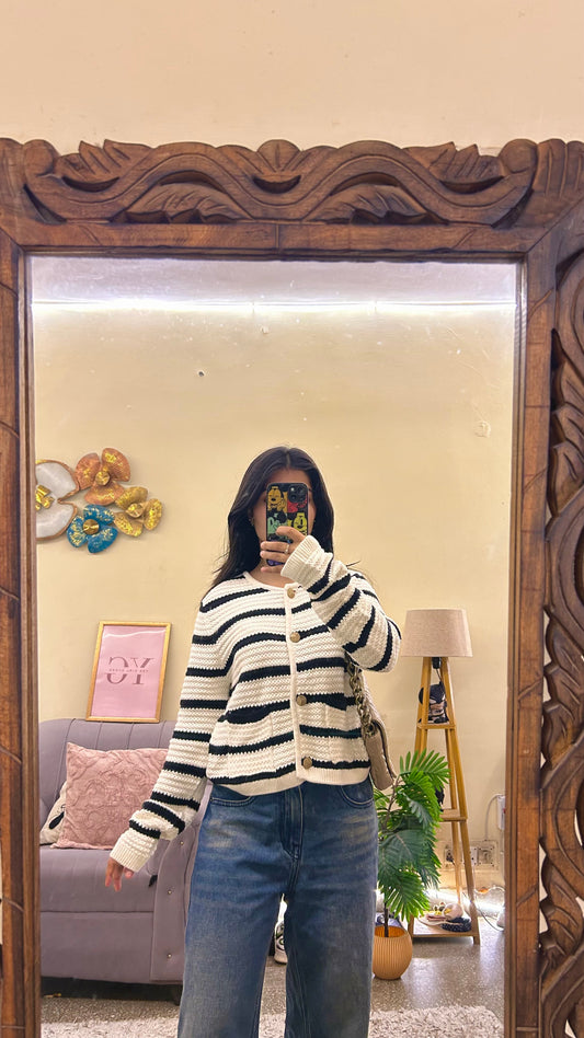 114)pintrest sweater size -XS-S